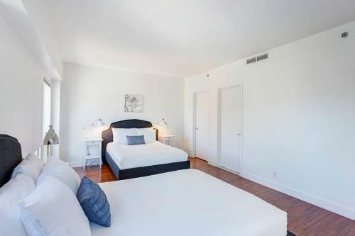 Palais-des-congr�s Furnished Apartments