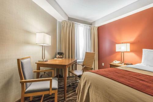 Hotel Comfort Inn Oshawa