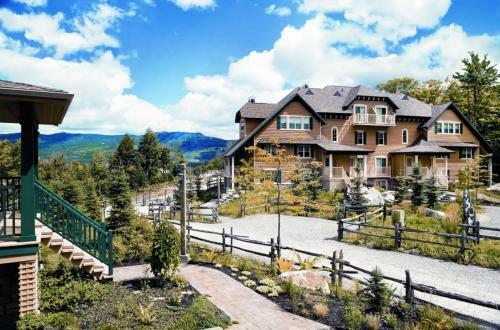 Hotel Cap Tremblant Mountain Resort