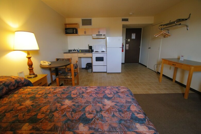 Hotel Fort St. John Motor Inn