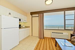 Hotel Atlantic Resort Ocean Palms