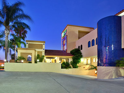 Hotel Holiday Inn Express And Suites Costa Mesa