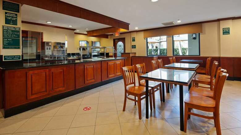 Hotel Best Western Orange County Airport North