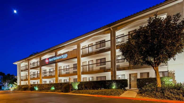 Hotel Best Western Orange County Airport North