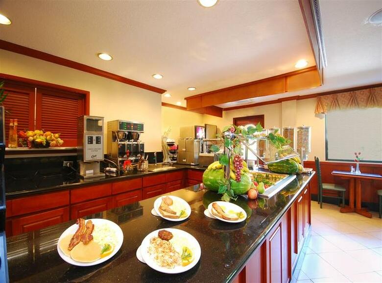 Hotel Best Western Orange County Airport North