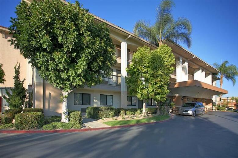 Hotel Best Western Orange County Airport North
