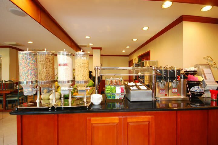 Hotel Best Western Orange County Airport North
