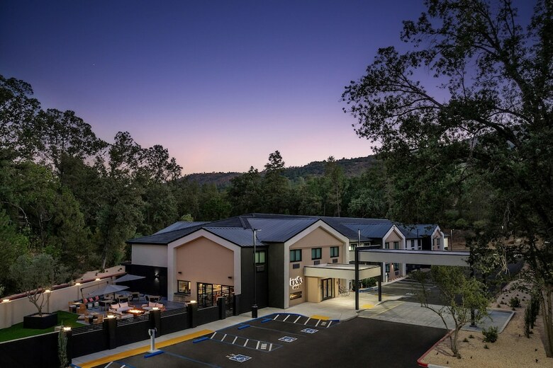 Hotel Americas Best Value Inn Yosemite