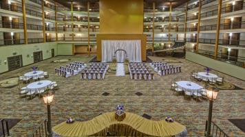 Memphis Airport Hotel And Conference Center