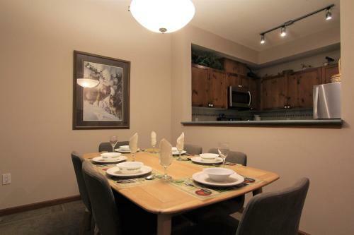 Apartamentos Accommodations By Whistler Retreats