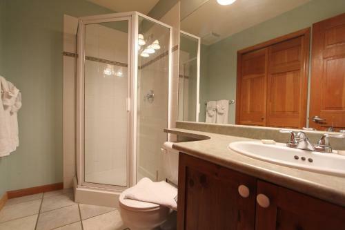 Apartamentos Accommodations By Whistler Retreats