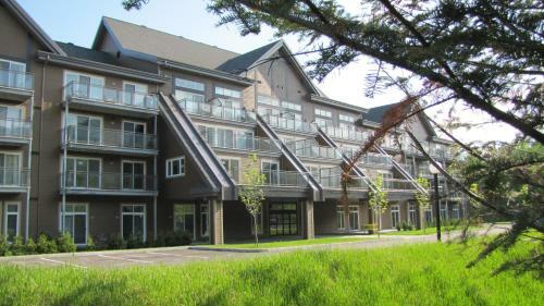Aparthotel Condos H�tel Val-des-neiges - Le C�leste