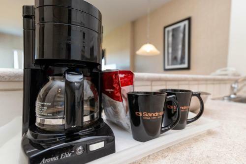 Hotel Sandman Suites Surrey - Guildford