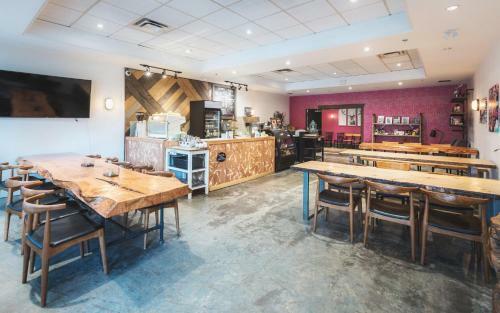 Summit Lodge Boutique Hotel Whistler