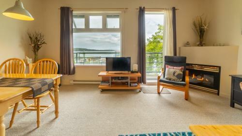 Apartamento Island Village Properties At Fred Tibbs