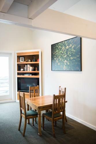 Apartamento Island Village Properties At Fred Tibbs