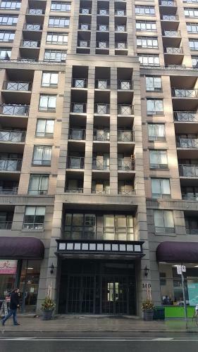Apartamento Toronto Luxury Accommodations - University Plaza