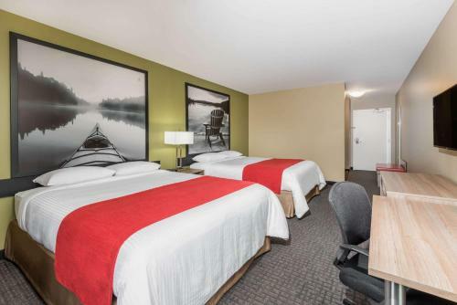 Hotel Super 8 Mont Laurier