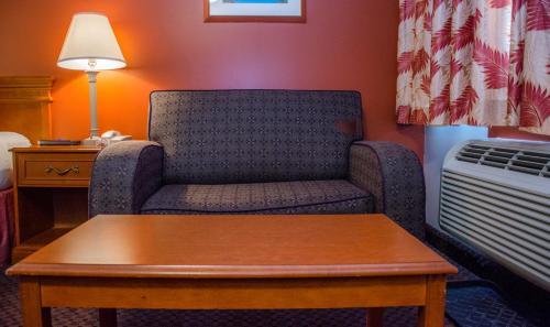 Hotel Imperial Inn Medicine Hat