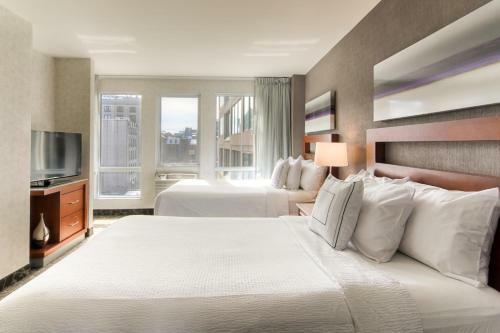 Aparthotel Springhill Suites By Marriott Vieux-montr�al / Old Montreal