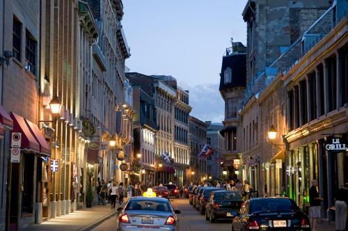 Aparthotel Springhill Suites By Marriott Vieux-montr�al / Old Montreal