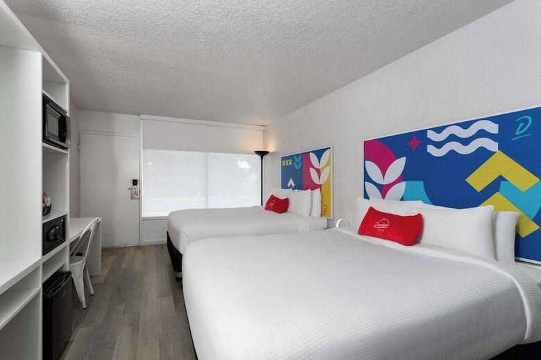 Hotel Developer Inn Maingate, A Baymont By Wyndham