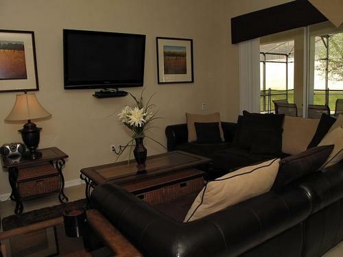 Villa 2678 Manesty Windsor Hills