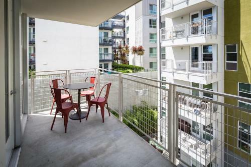 G Street Apartment By Stay Alfred