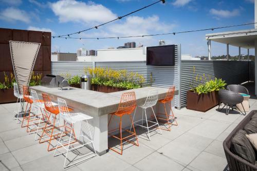 G Street Apartment By Stay Alfred