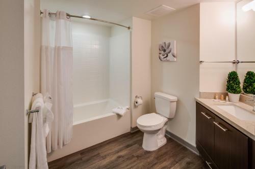 G Street Apartment By Stay Alfred