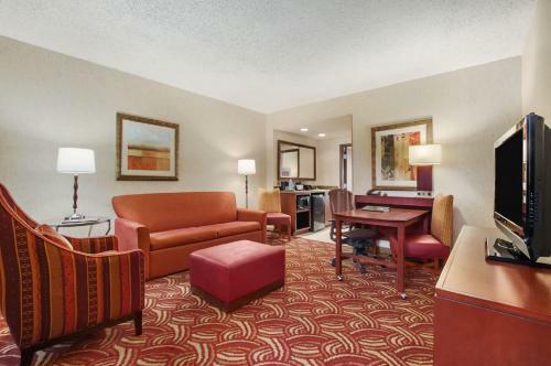 Embassy Suites San Marcos Hotel Spa And Conference Center