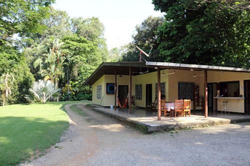 Albergue La Purruja Lodge