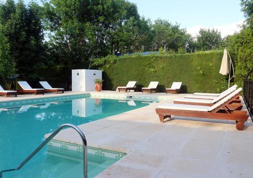 Lodge Caba�as Verdes De Artalaz