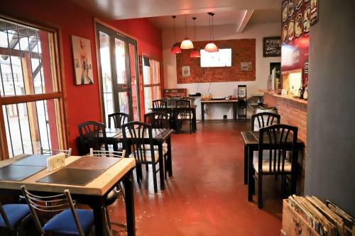 The House Hostel, Resto & Bar Bariloche