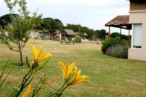 Hotel Ruca Haian Caba�as Y Spa