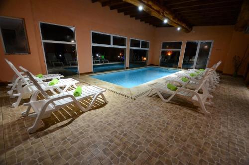 Hotel Ruca Haian Caba�as Y Spa