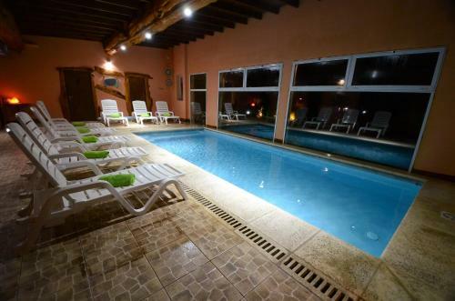 Hotel Ruca Haian Caba�as Y Spa