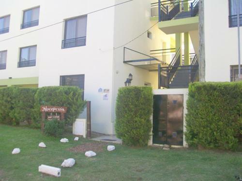 Aparthotel Pinares De Colon