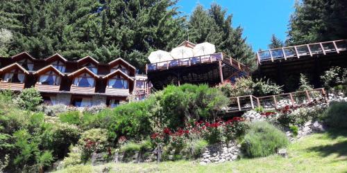 Hotel Dos Bahias Lake Resort