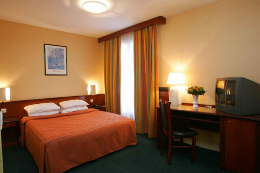 Hotel Bootcamp By Happyculture