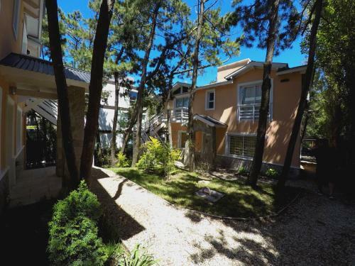 Lodge Caba�as Victoria