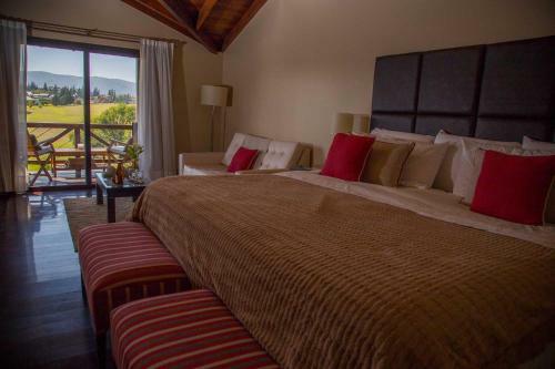 Hotel Ayres Del Champaqui