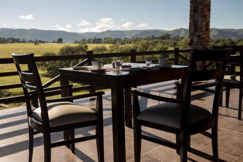 Hotel Ayres Del Champaqui