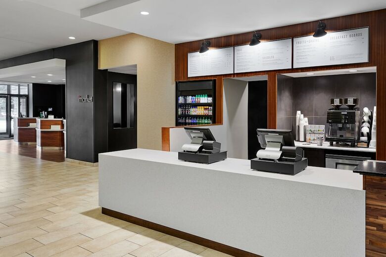 Hotel Courtyard By Marriott Milwaukee Downtown