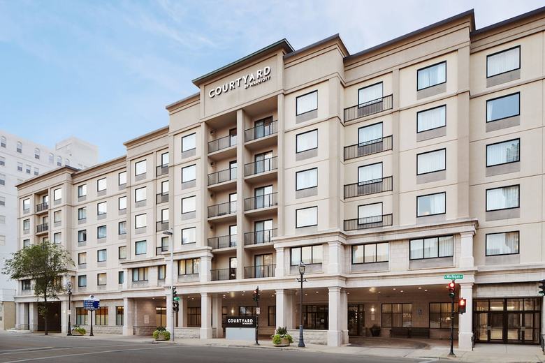 Hotel Courtyard By Marriott Milwaukee Downtown