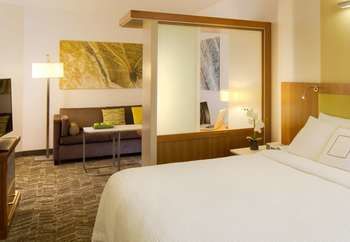 Hotel University Lakes Springhill Suites By Marriott