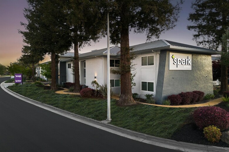 Hotel Spark By Hilton San Jose Airport