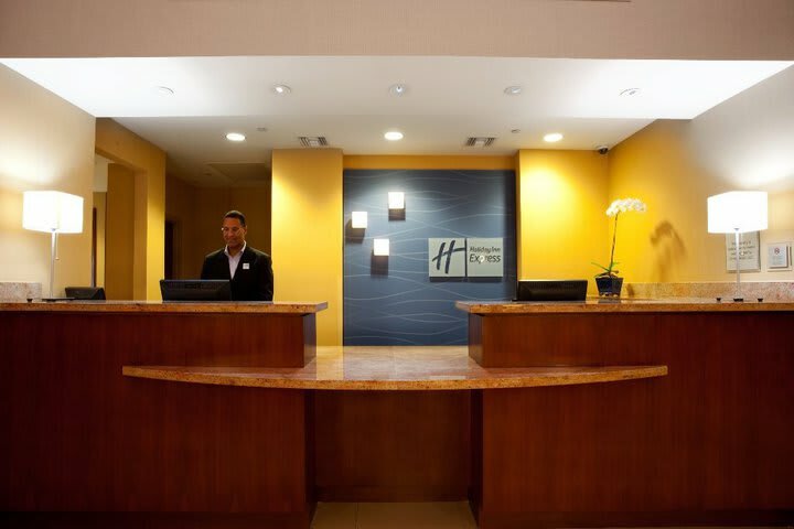 Hotel Holiday Inn Express Jacksonville Beach
