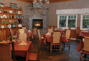 Hotel Cambria Pines Lodge