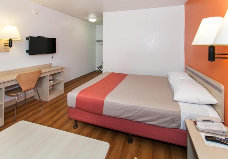 Hotel Motel 6-rosemead, Ca - Los Angeles